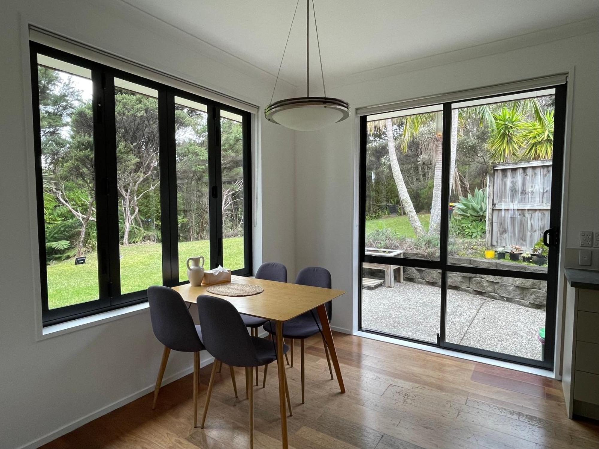 Charming Home Near Nature Auckland Exterior foto